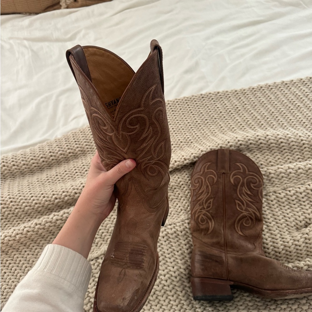 Shyanne Tan Leather Cowboy Boots